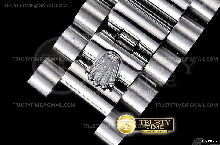 1022 ModernLook RDD0224B – DayDate 36mm 747